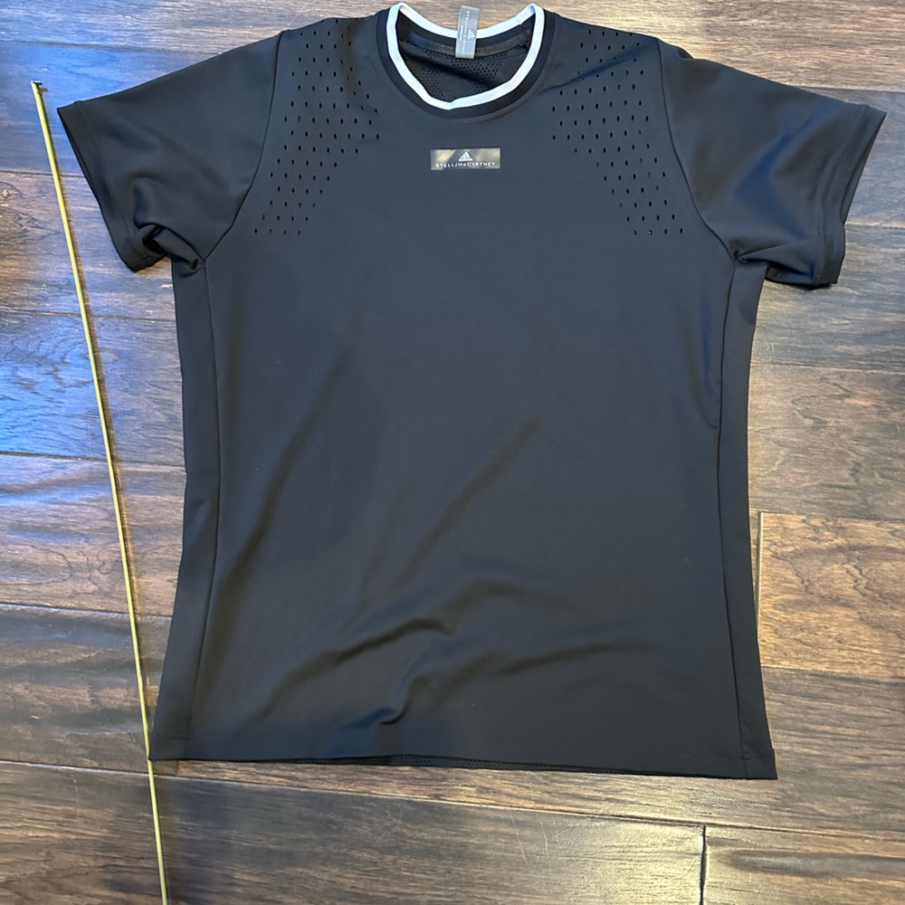 Stella McCartney for Adidas men’s XL Soccer Shirt